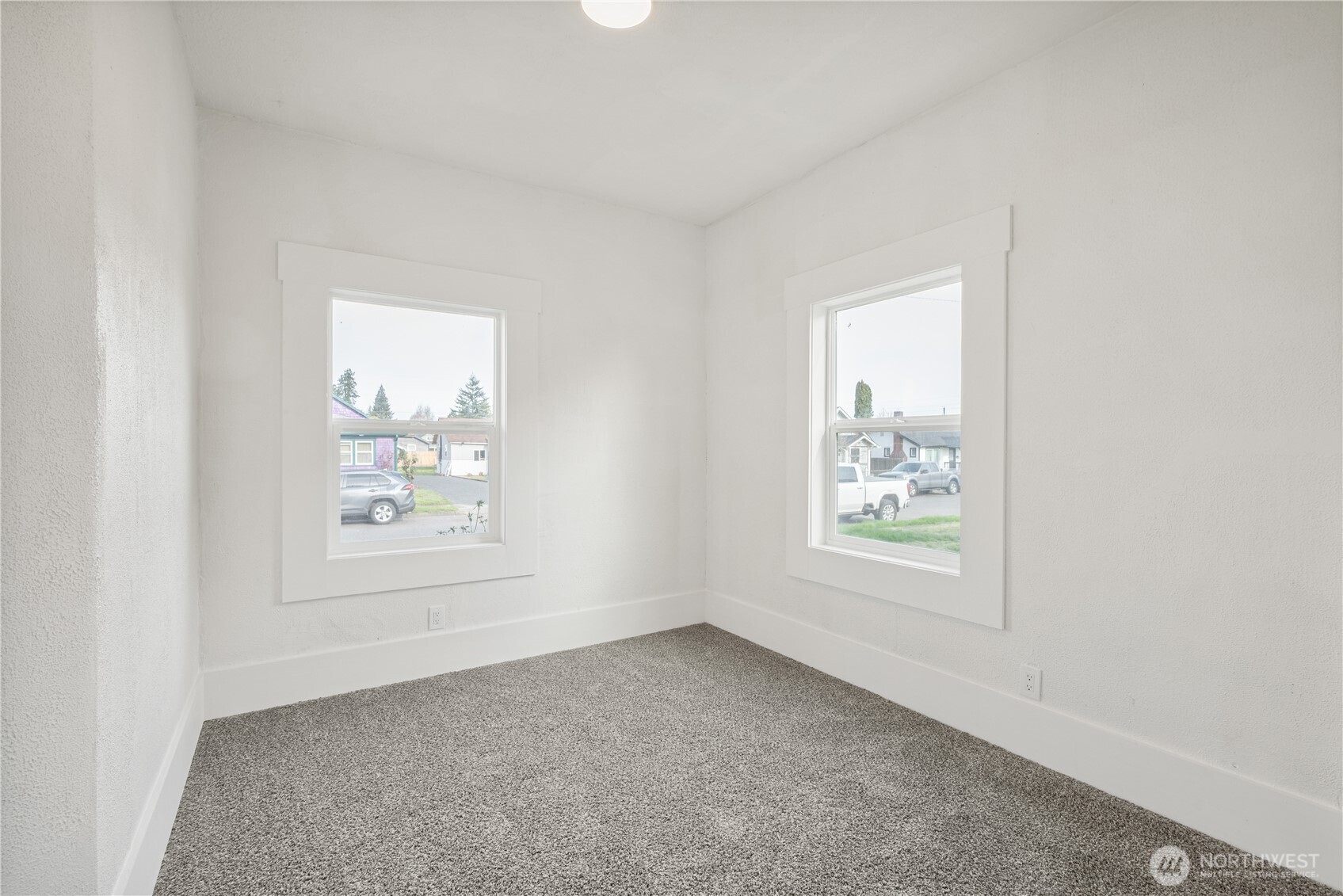 320 23rd Avenue , Longview, WA 98632