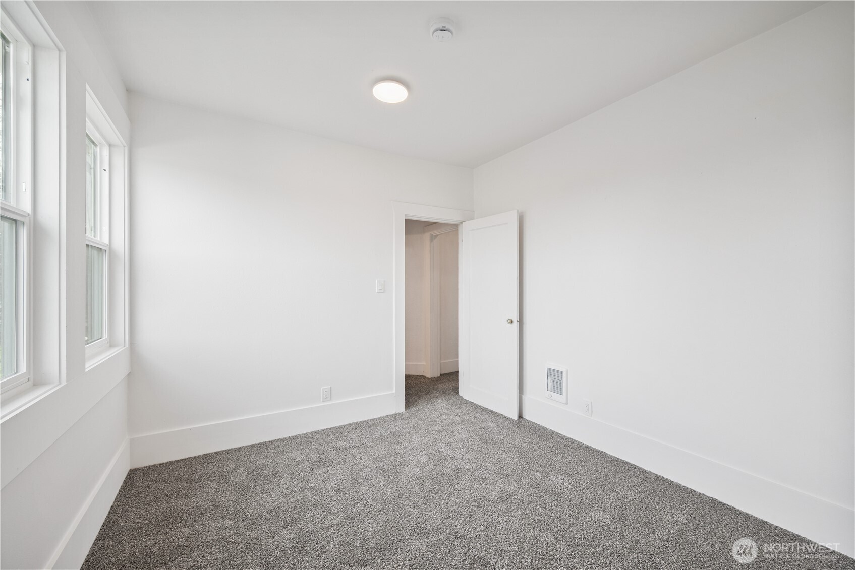 320 23rd Avenue , Longview, WA 98632