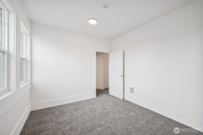 320 23rd Avenue , Longview, WA 98632 - Photo 21