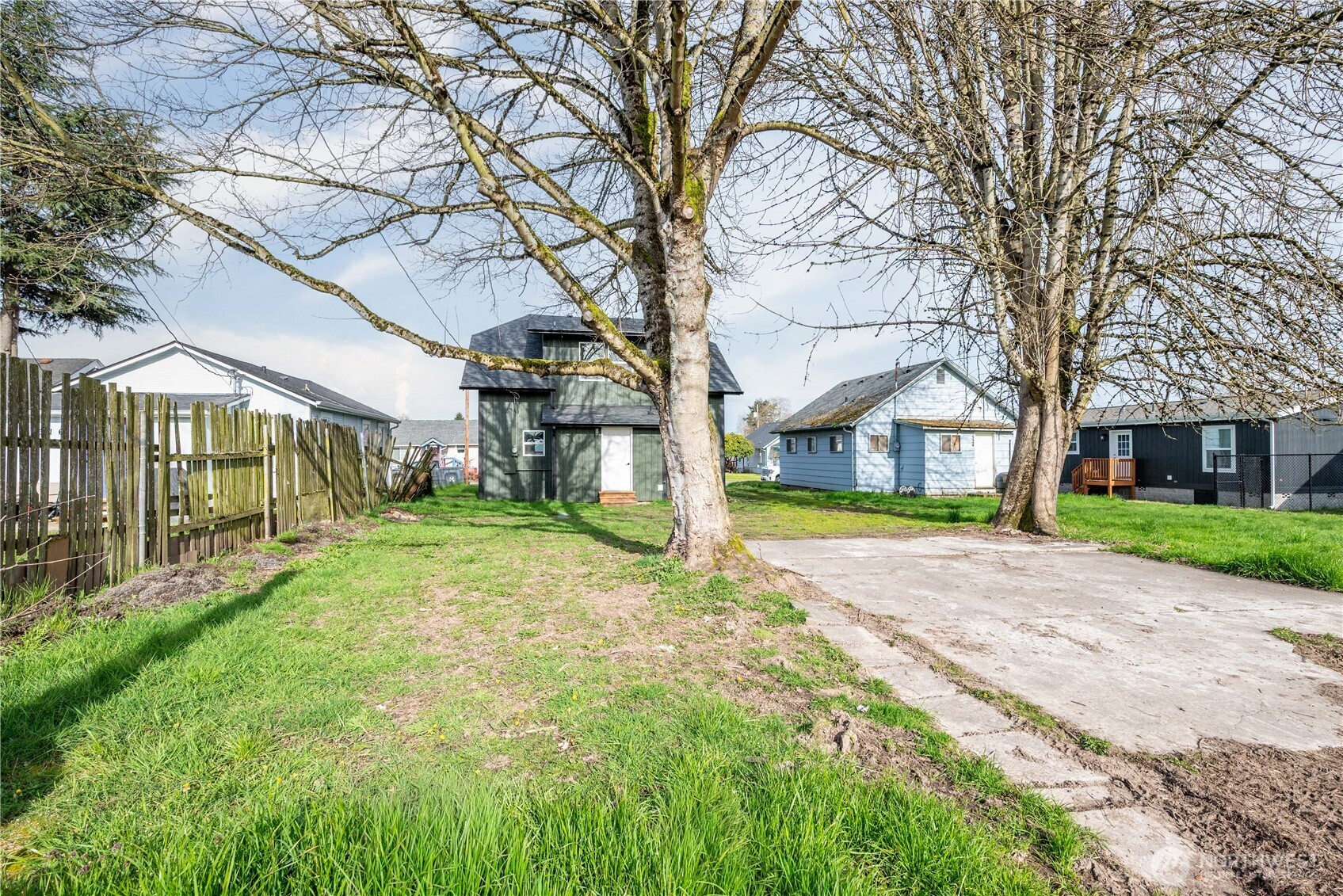 320 23rd Avenue , Longview, WA 98632