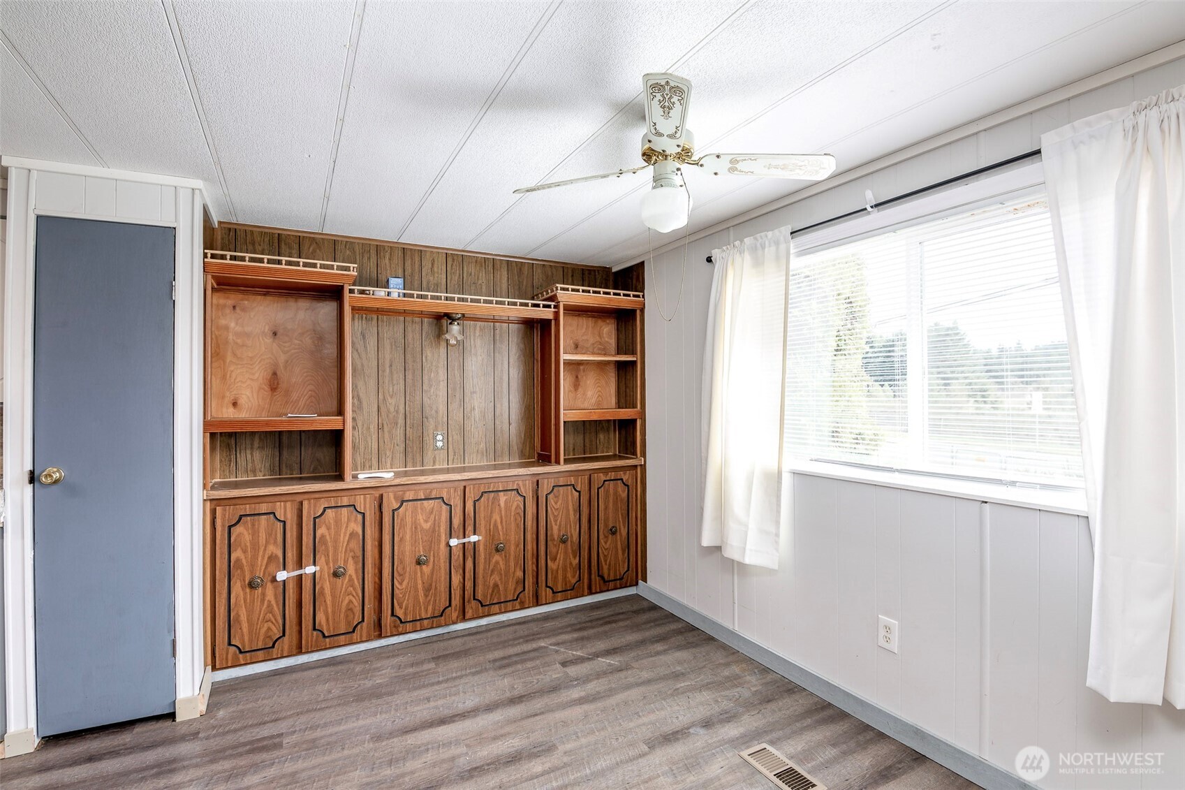 25913 54th Avenue Ct E, Graham, WA 98338