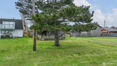 209 5th Street NE, Long Beach, WA 98631 - Photo 11