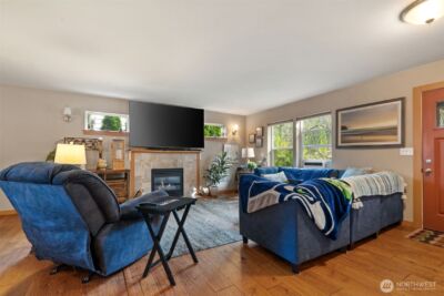 8992 Denise Place NE, Bremerton, WA 98311 - Photo 3