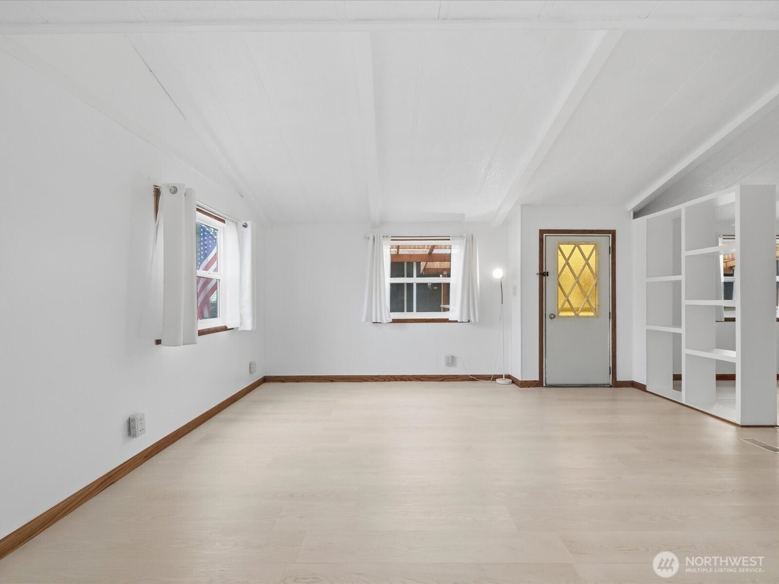 620 112th Street SE #207, Everett, WA 98208