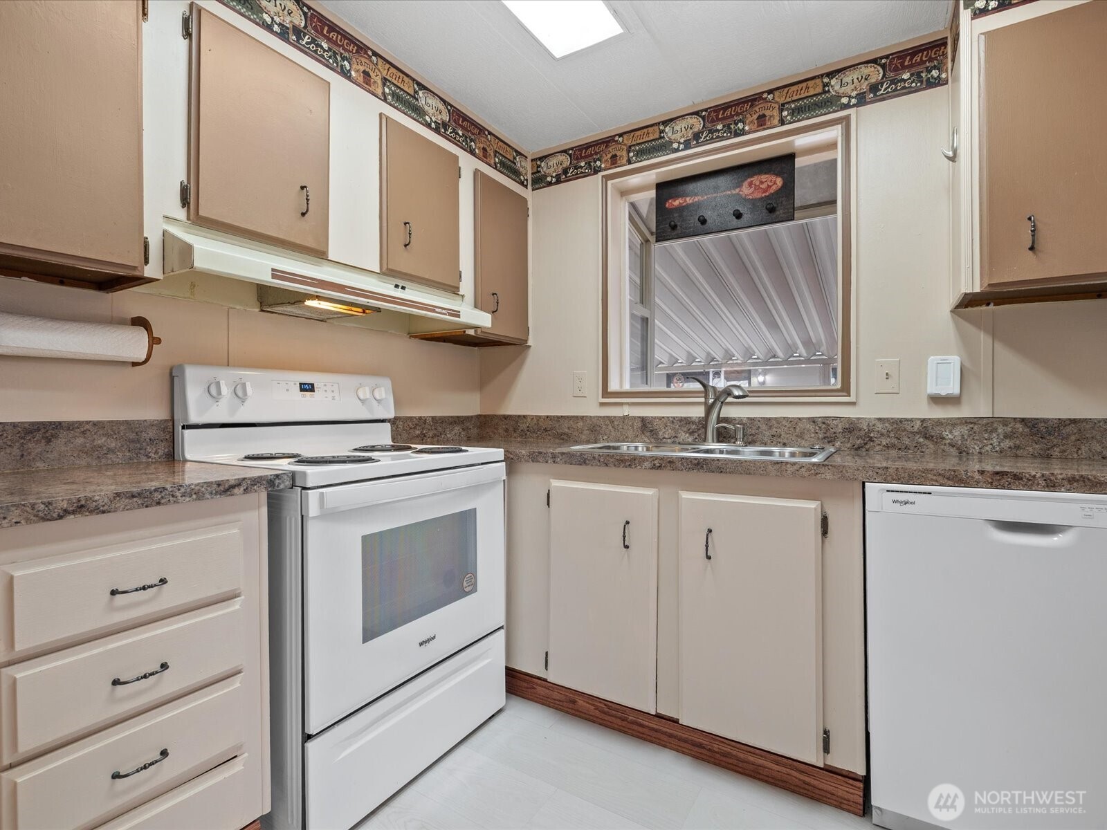 620 112th Street SE #207, Everett, WA 98208