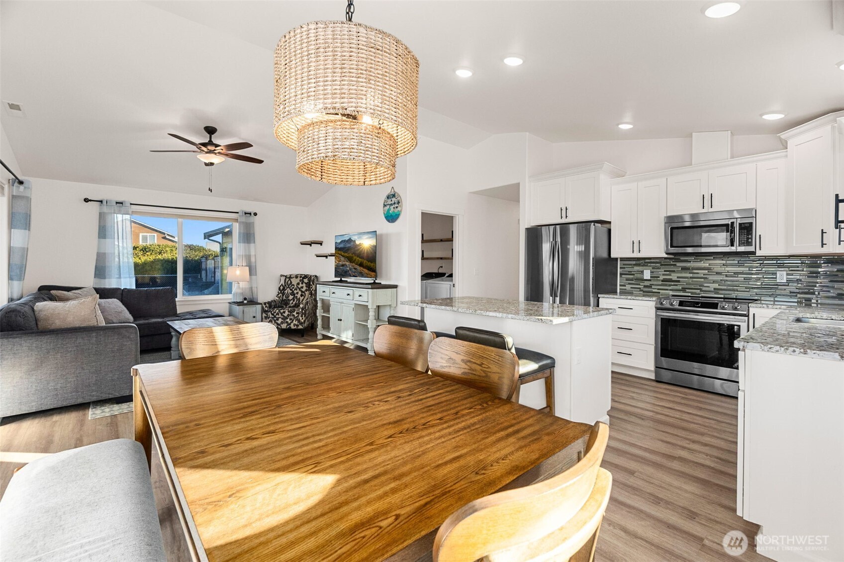 1110 Ocean Shores Boulevard SW, Ocean Shores, WA 98569