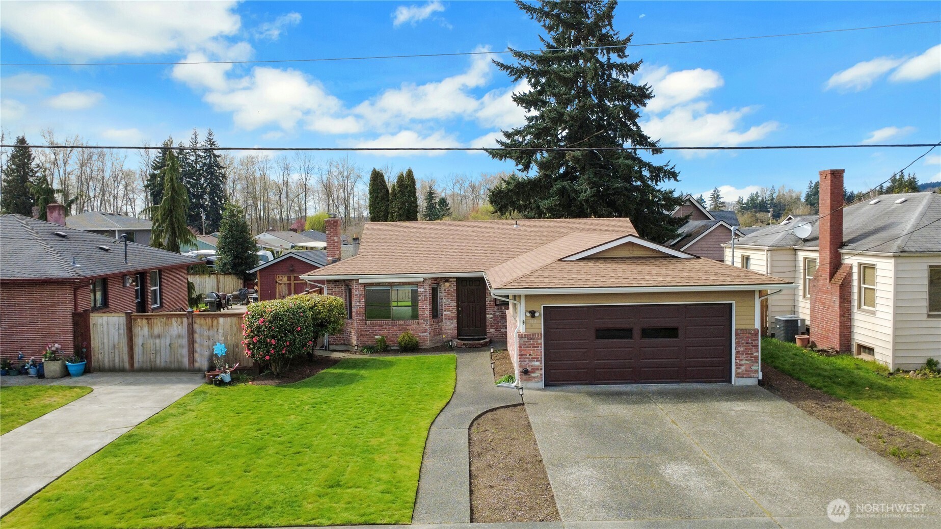 314 Alder Avenue , Sumner, WA 98390