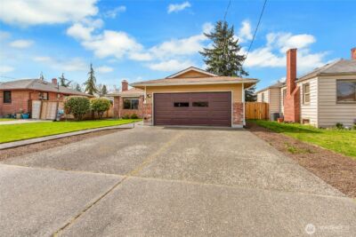 314 Alder Avenue , Sumner, WA 98390 - Photo 3