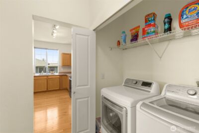 6895 Holly Park Drive S, Seattle, WA 98118 - Photo 15