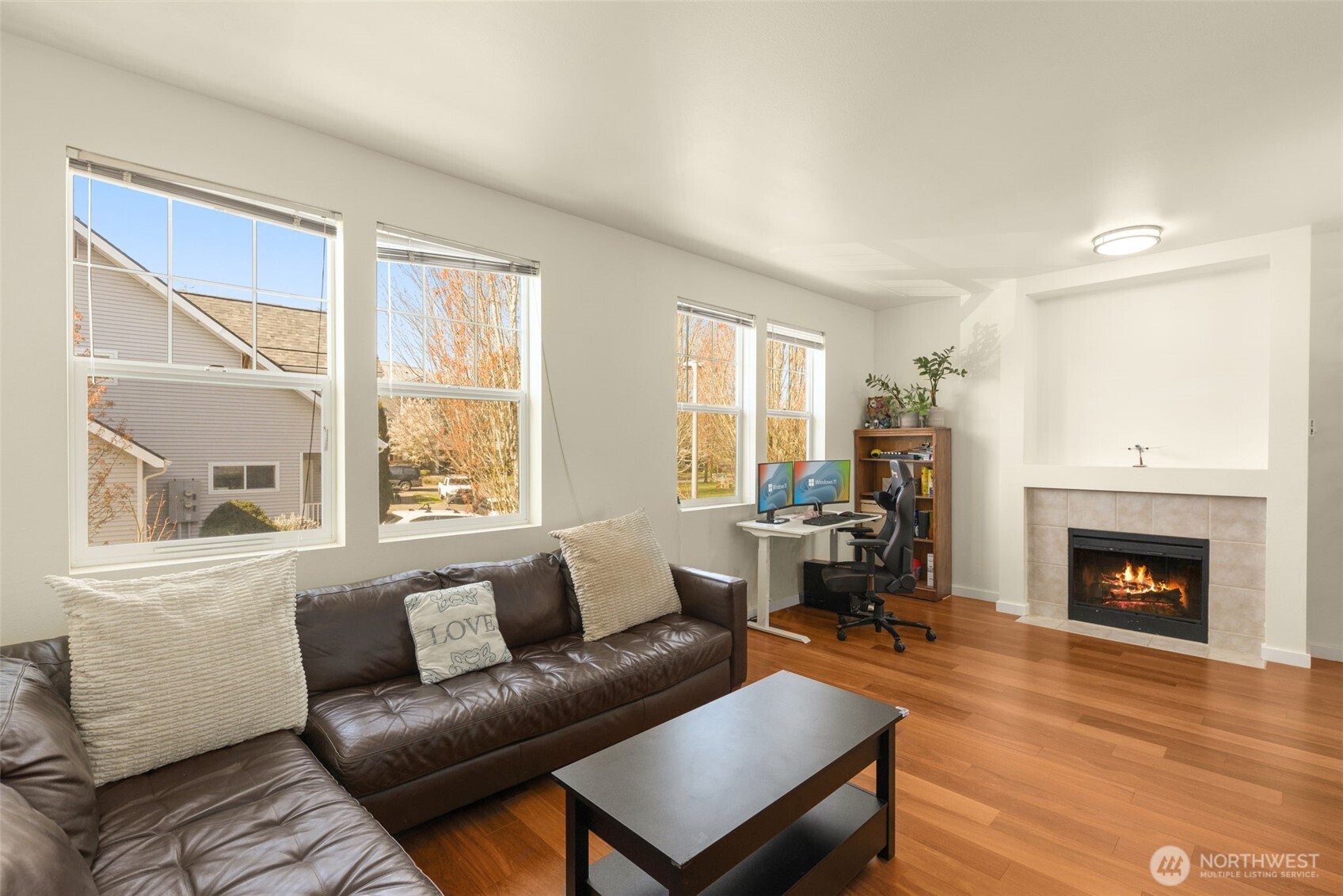 6895 Holly Park Drive S, Seattle, WA 98118