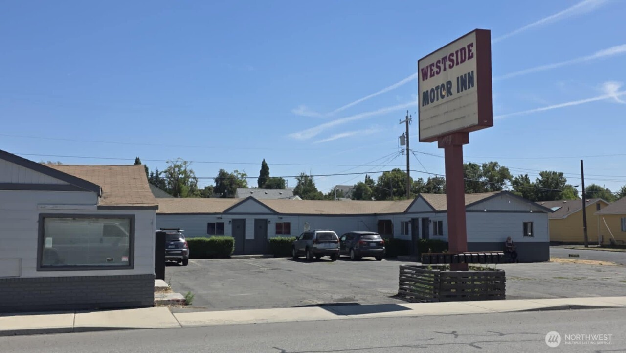 407 1st Avenue , Ritzville, WA 99169