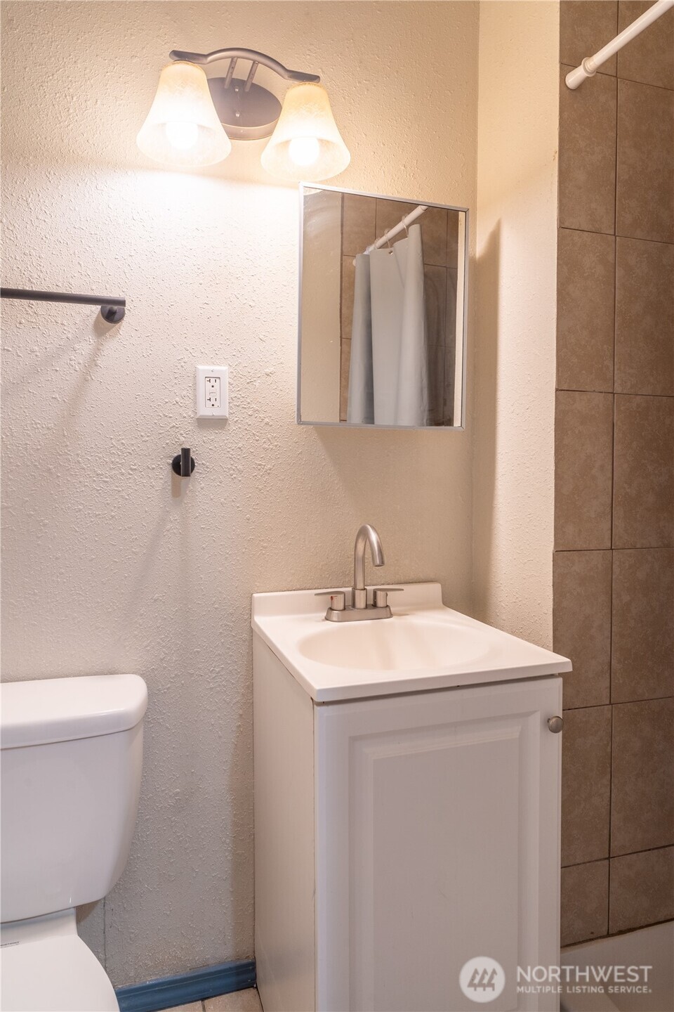 407 1st Avenue , Ritzville, WA 99169