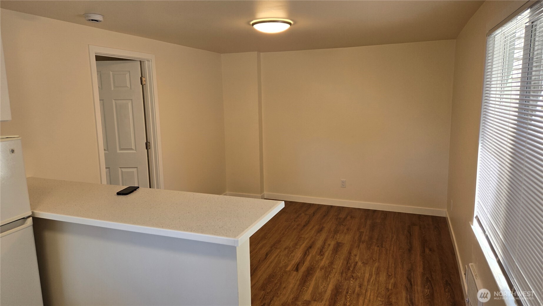 7329 15th Avenue NW, Seattle, WA 98107