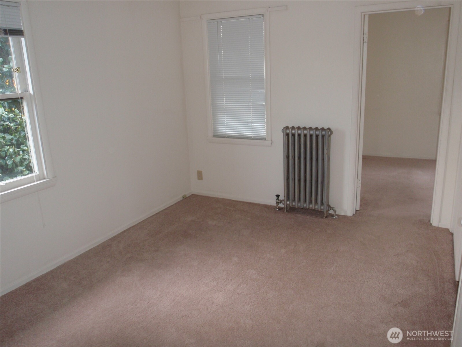 7329 15th Avenue NW, Seattle, WA 98107