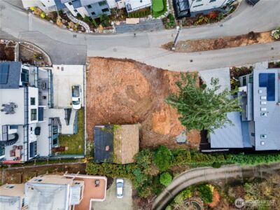 8329 NE Juanita Drive , Kirkland, WA 98034 - Photo 36