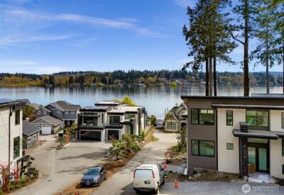 8329 NE Juanita Drive , Kirkland, WA 98034 - Photo 12