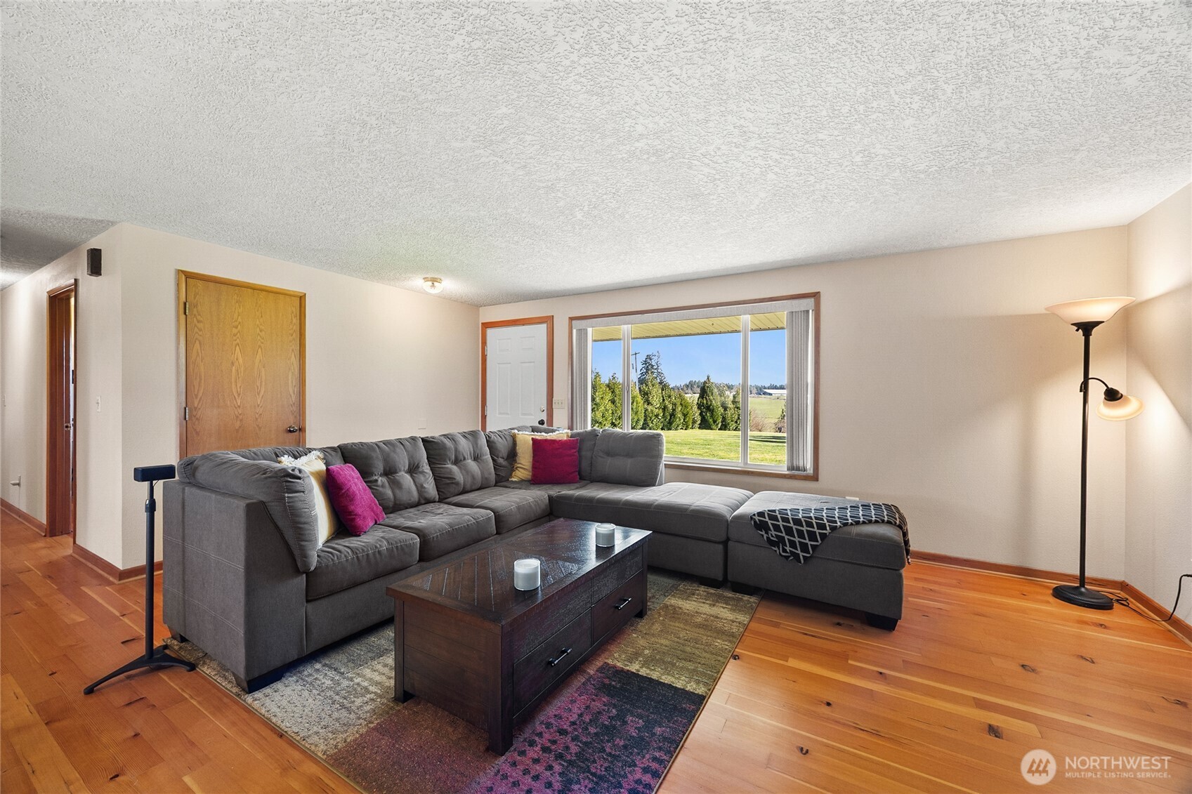 217 Bay Road , Winlock, WA 98596