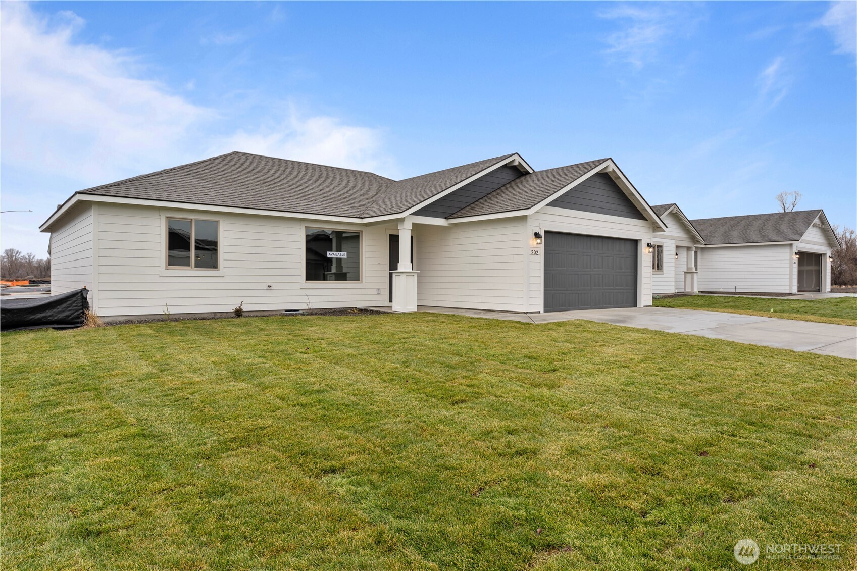 202 N Sandy Loop , Moses Lake, WA 98837