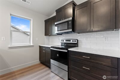 202 N Sandy Loop , Moses Lake, WA 98837 - Photo 5