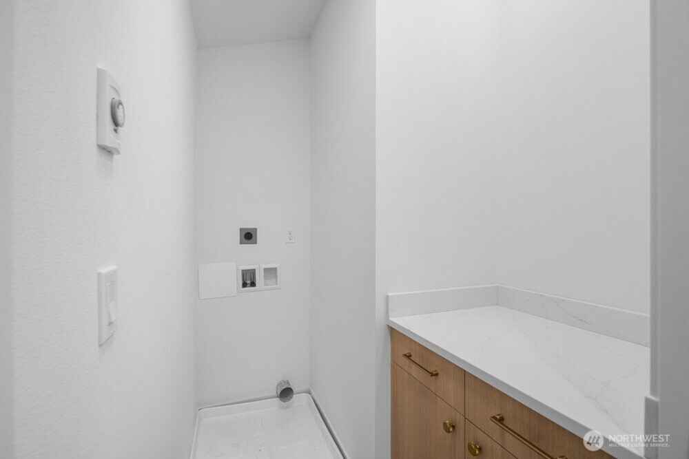 3215 22nd Avenue S, Seattle, WA 98144