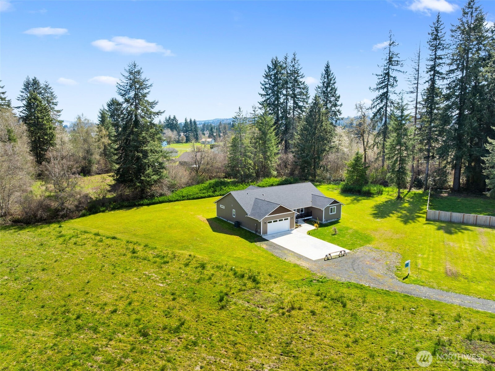 24 Hurd Road , Elma, WA 98541