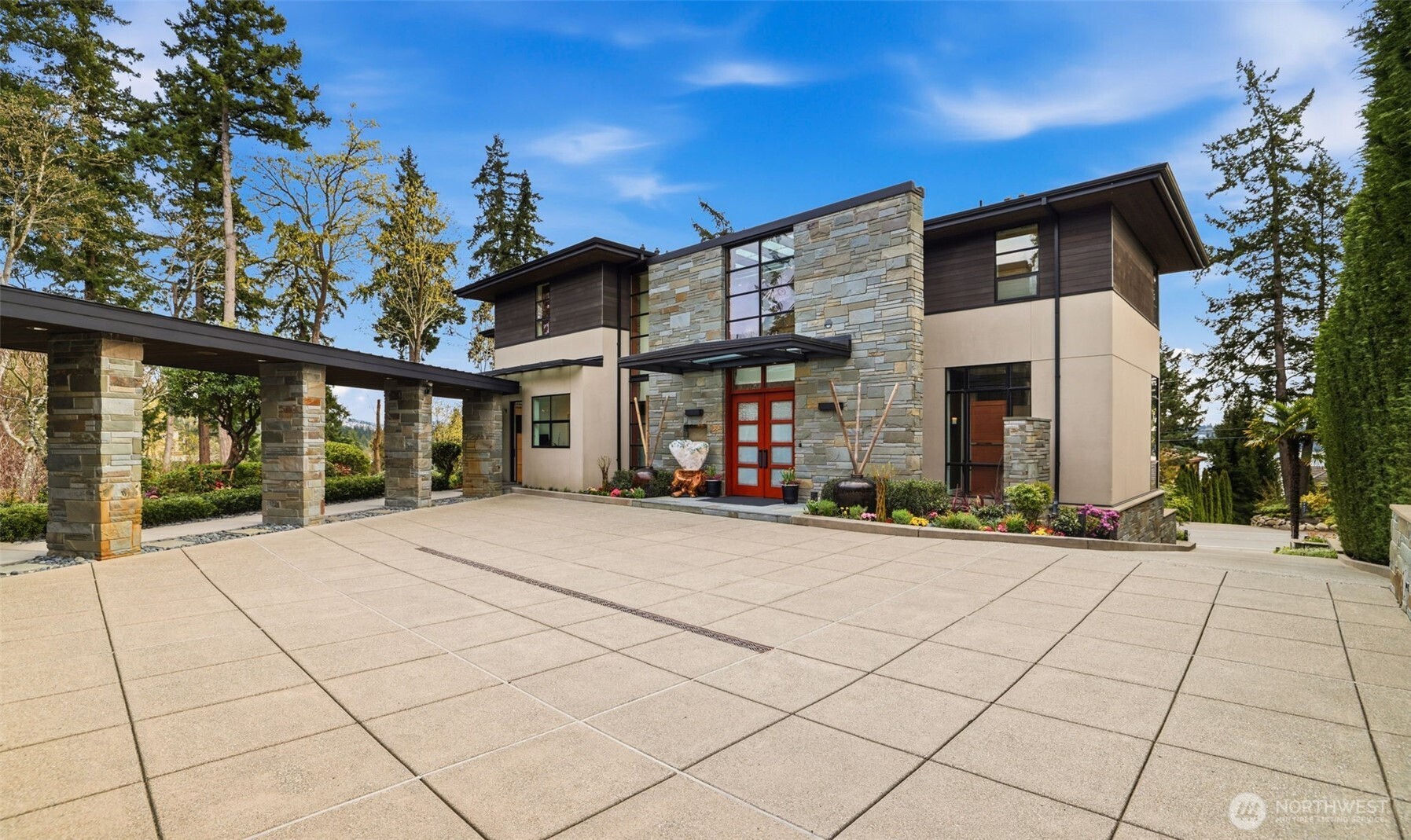 9632 Lake Washington Blvd NE, Bellevue, WA 98004