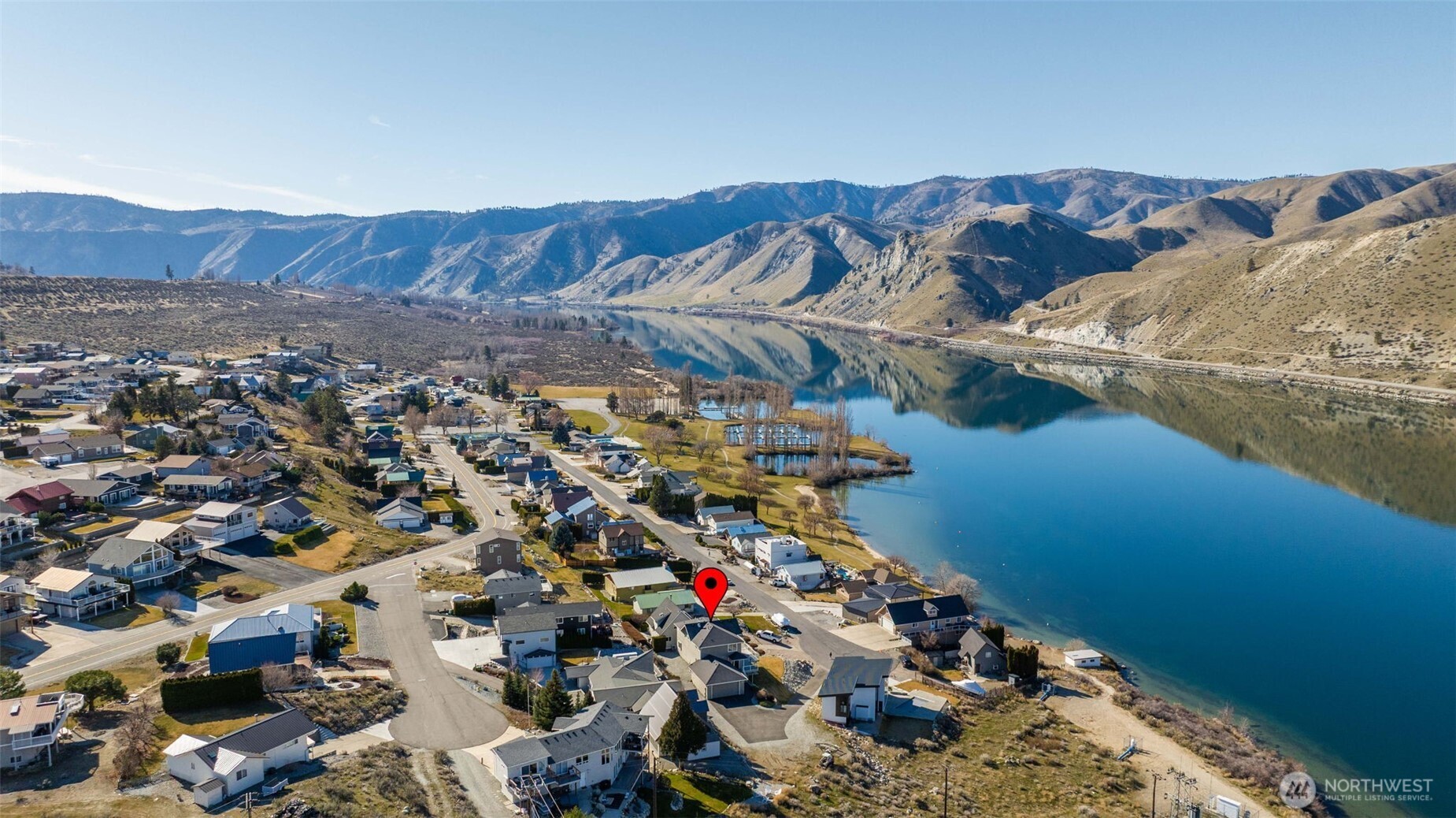 540 Lake Front Drive , Orondo, WA 98843