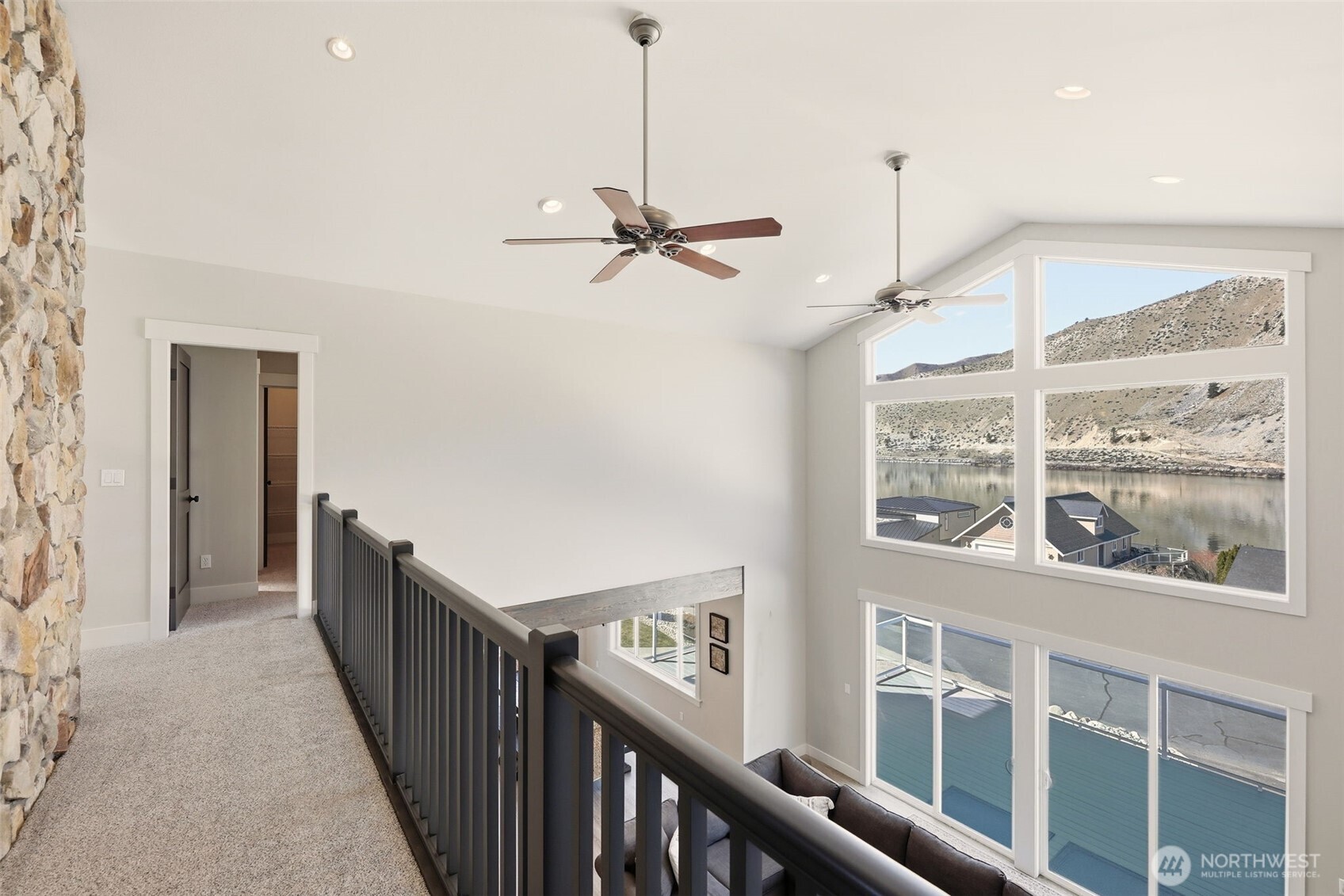 540 Lake Front Drive , Orondo, WA 98843