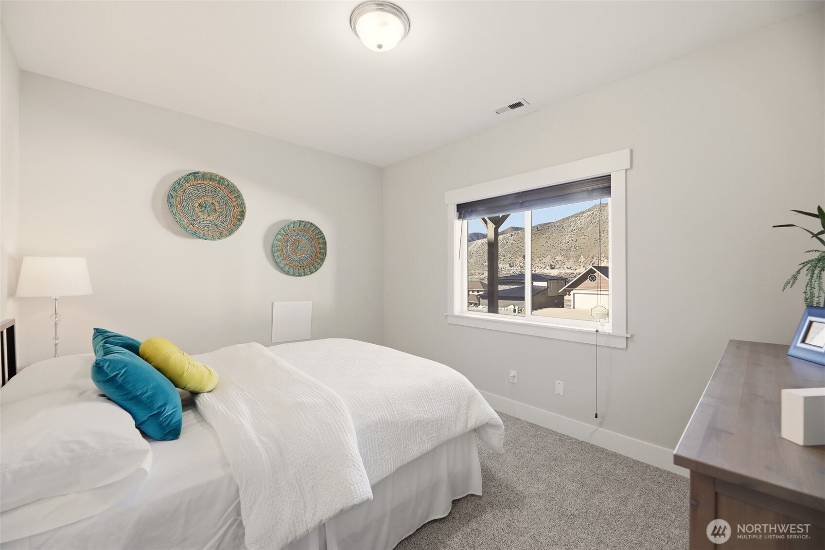 540 Lake Front Drive , Orondo, WA 98843