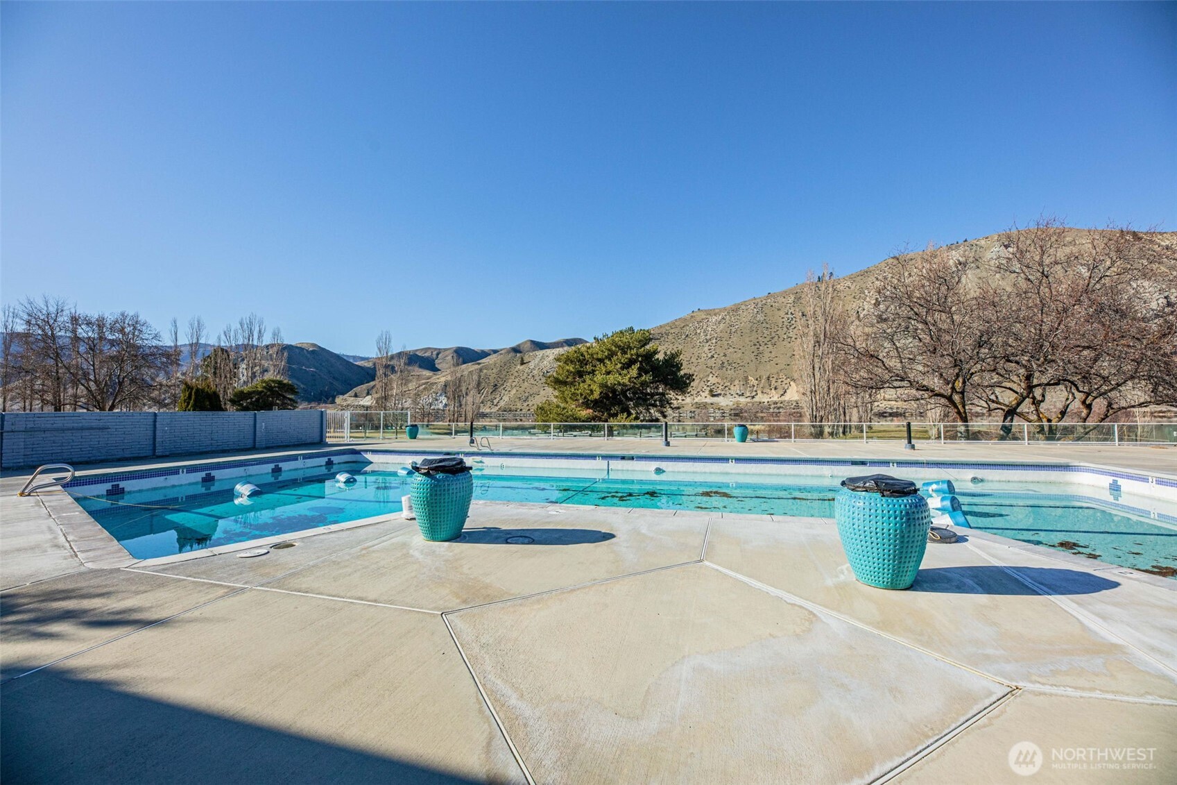 540 Lake Front Drive , Orondo, WA 98843