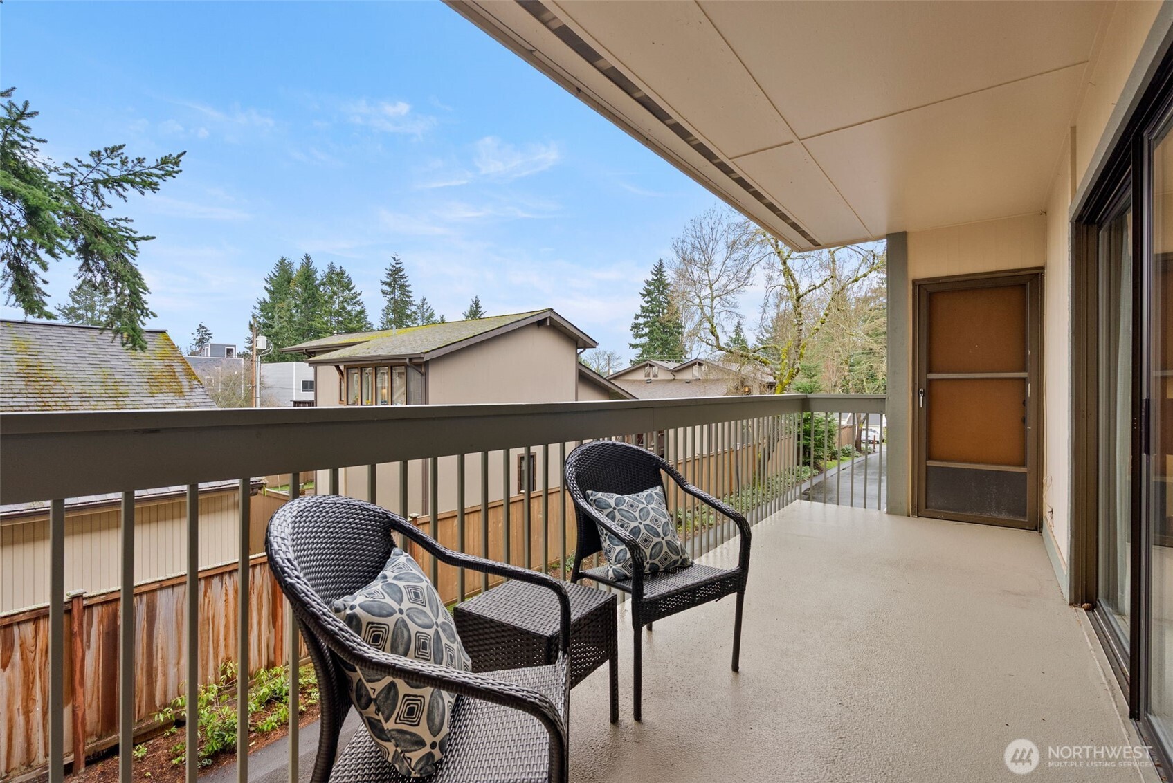 330 Grow Avenue NW #C3, Bainbridge Island, WA 98110