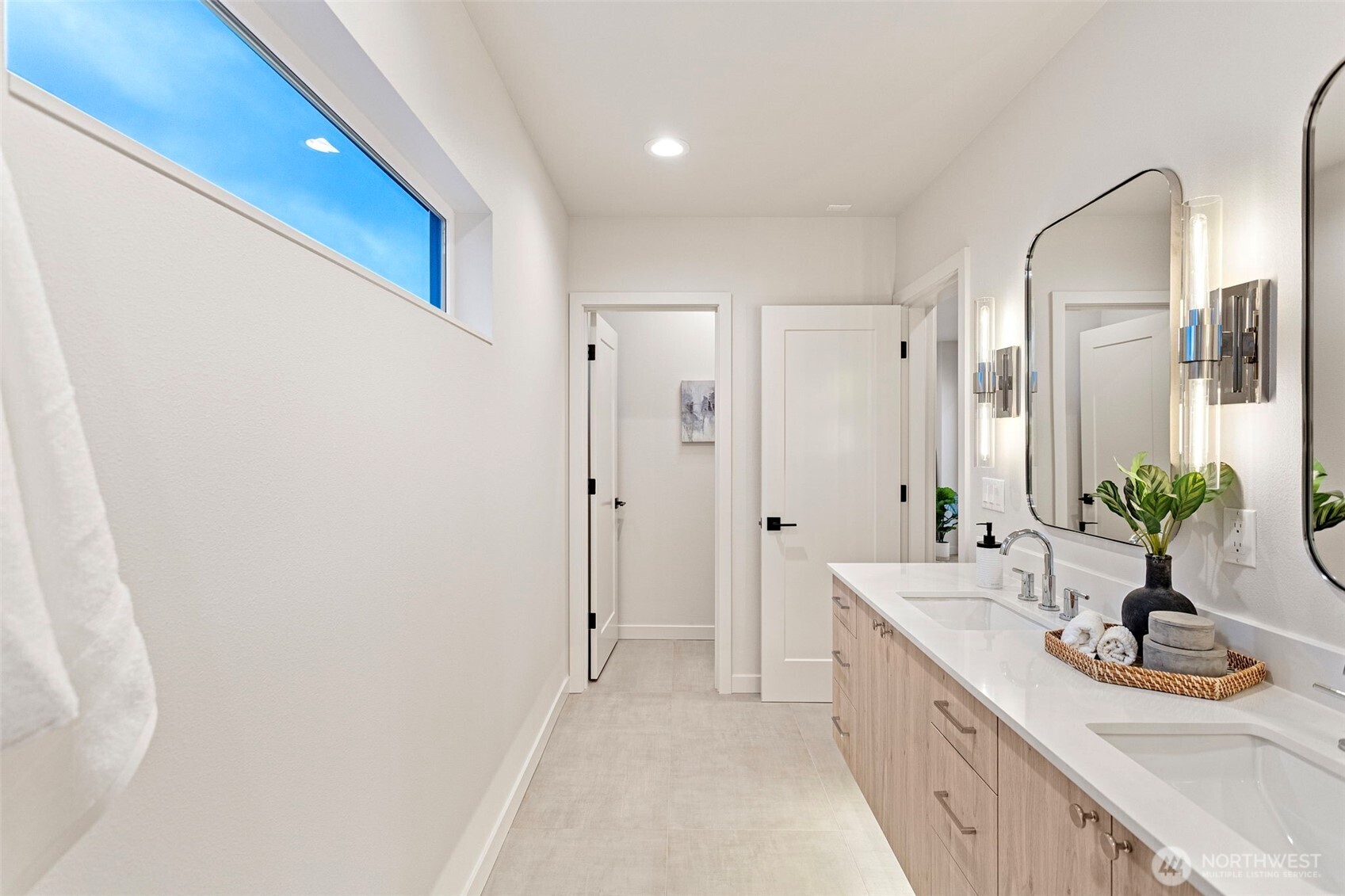 928 NW 57th Street #A, Seattle, WA 98107