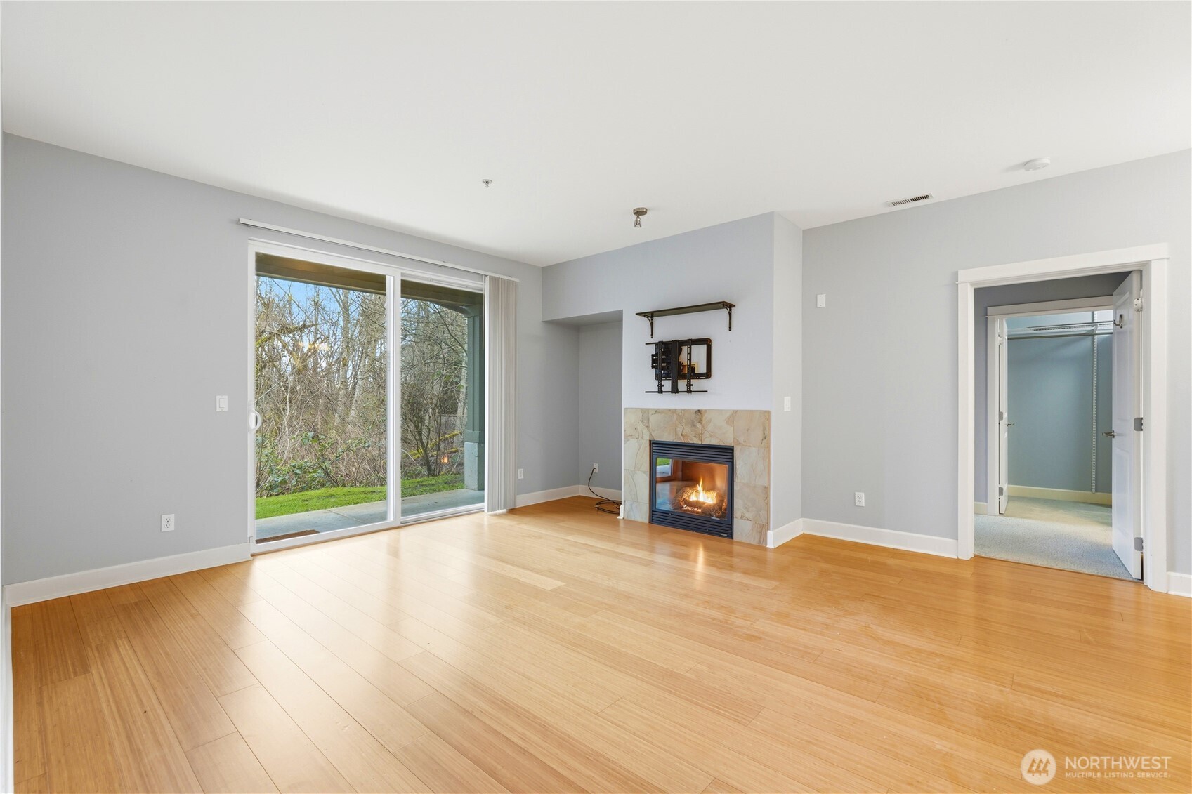 19102 20th Drive SE #B102, Bothell, WA 98012