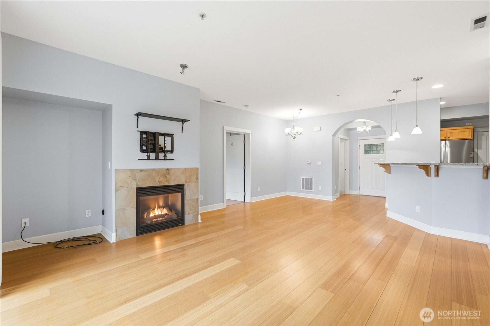 19102 20th Drive SE #B102, Bothell, WA 98012