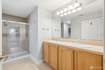 19102 20th Drive SE #B102, Bothell, WA 98012 - Photo 21