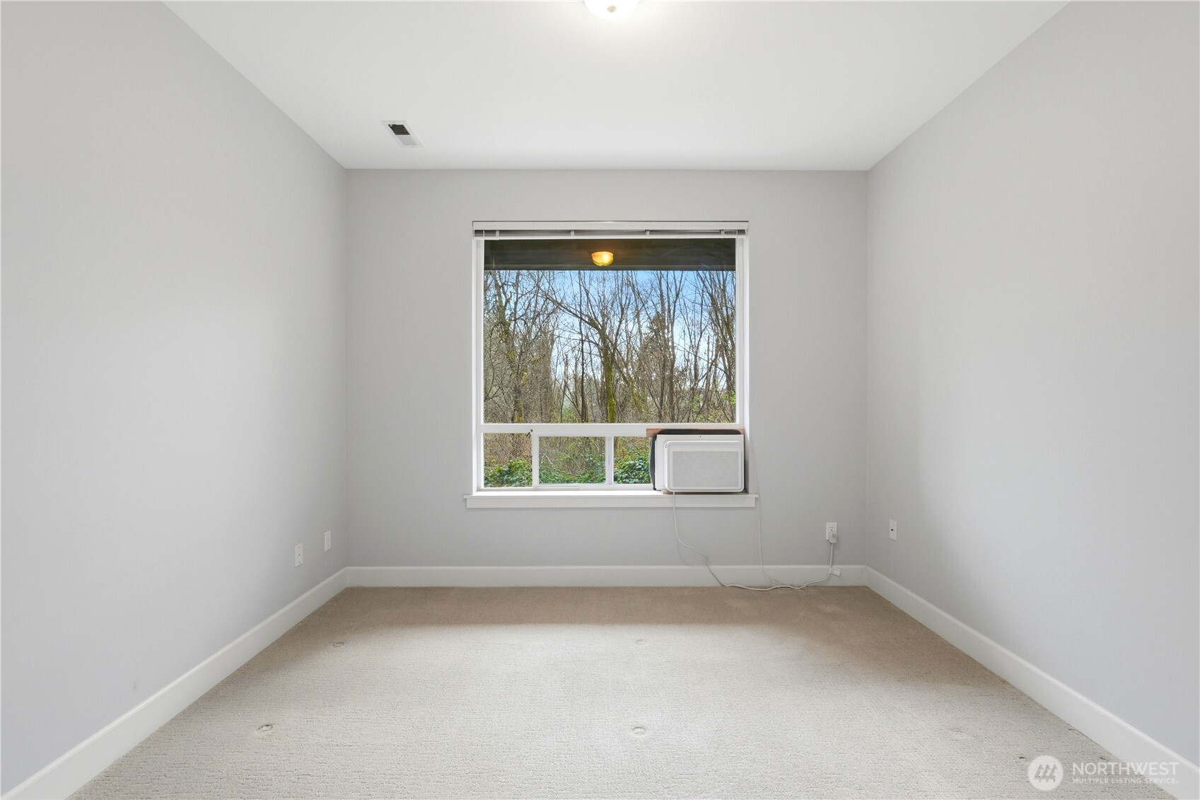 19102 20th Drive SE #B102, Bothell, WA 98012