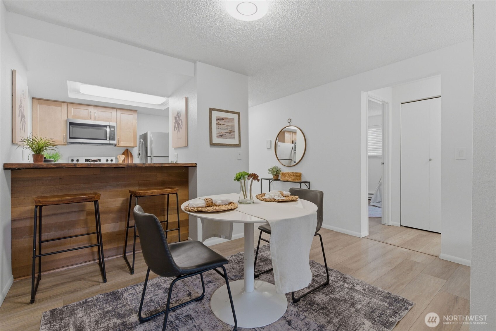 14555 NE 32nd Street #F101, Bellevue, WA 98007-3621