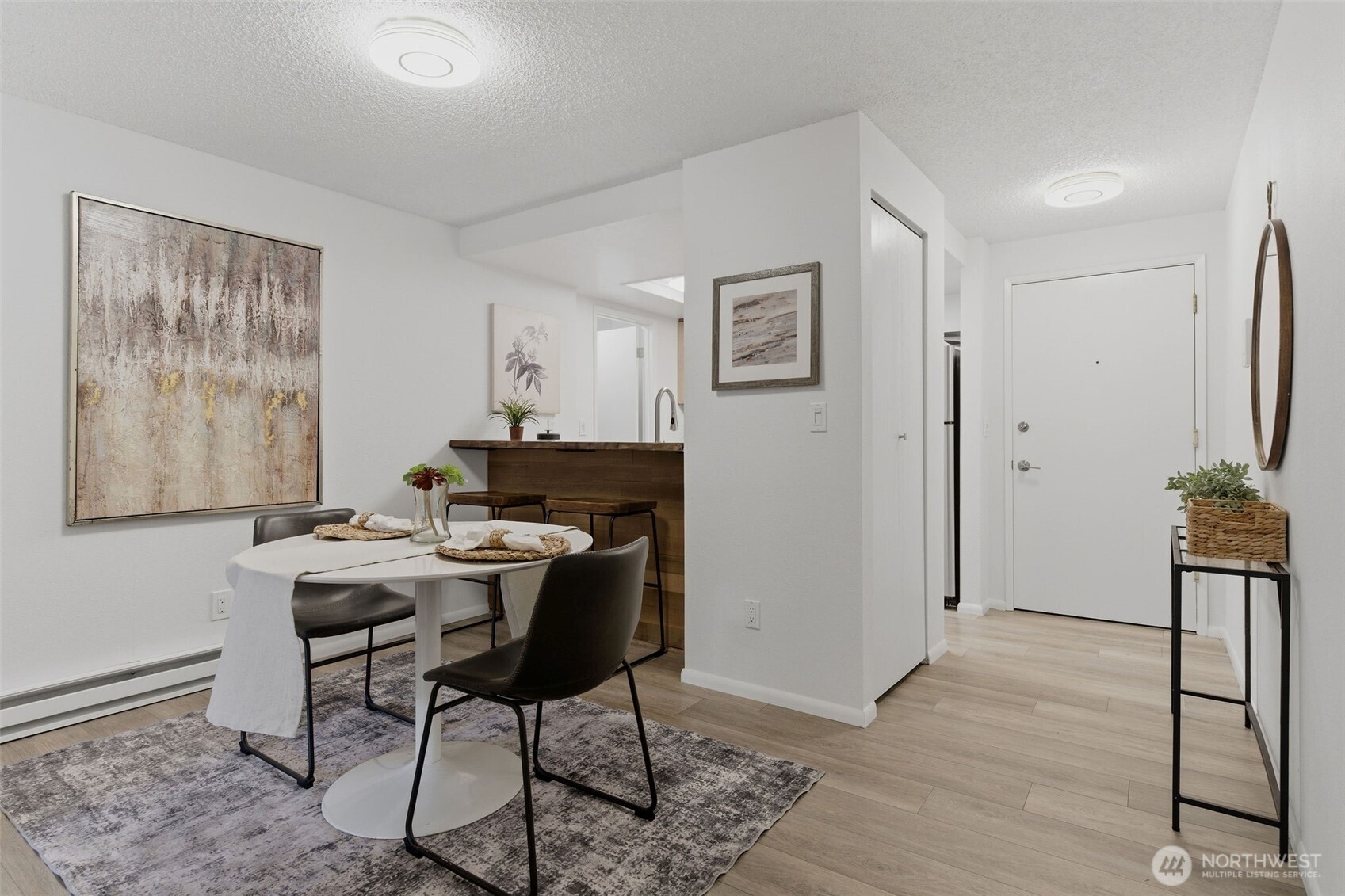 14555 NE 32nd Street #F101, Bellevue, WA 98007-3621