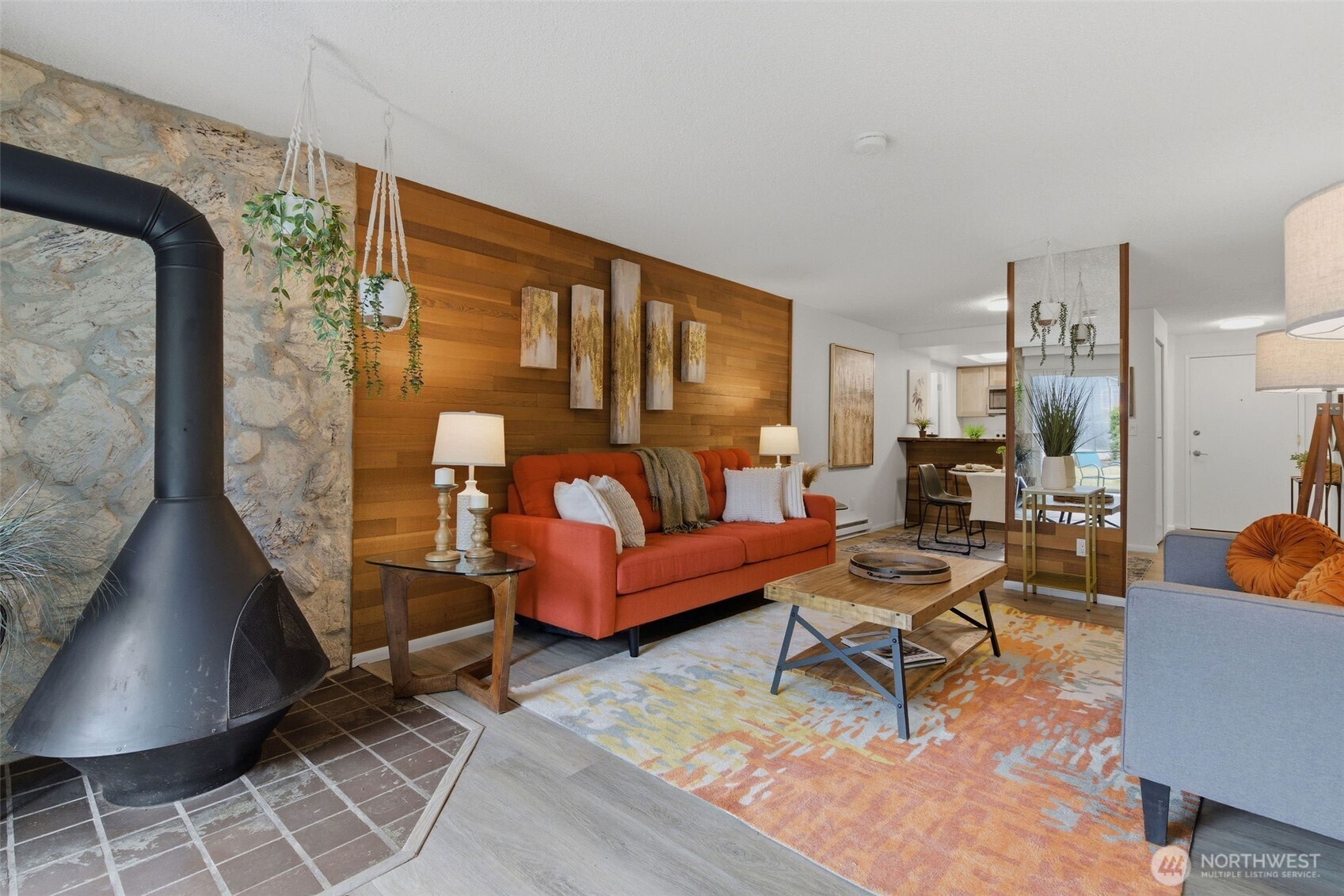 14555 NE 32nd Street #F101, Bellevue, WA 98007-3621