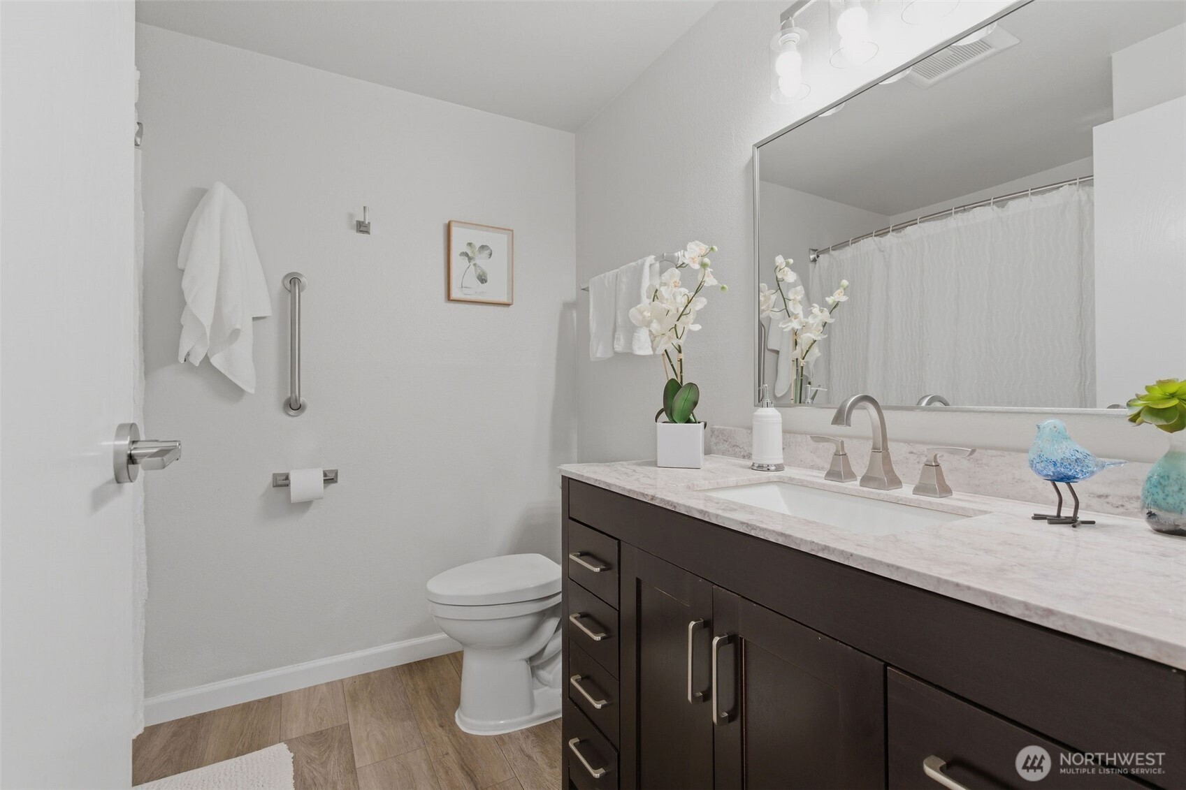 14555 NE 32nd Street #F101, Bellevue, WA 98007-3621