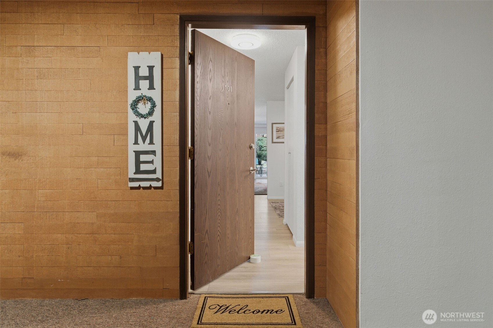 14555 NE 32nd Street #F101, Bellevue, WA 98007-3621