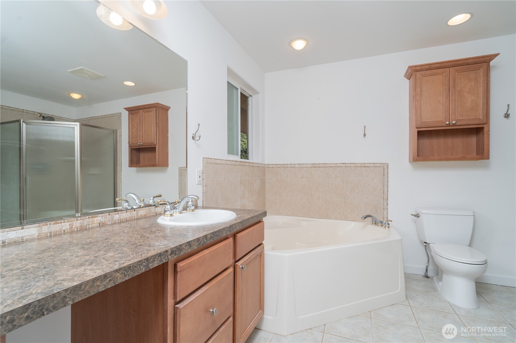 2104 Mark Street NE, Lacey, WA 98516