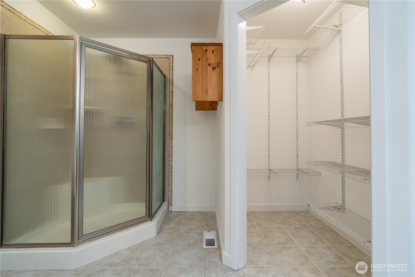 2104 Mark Street NE, Lacey, WA 98516