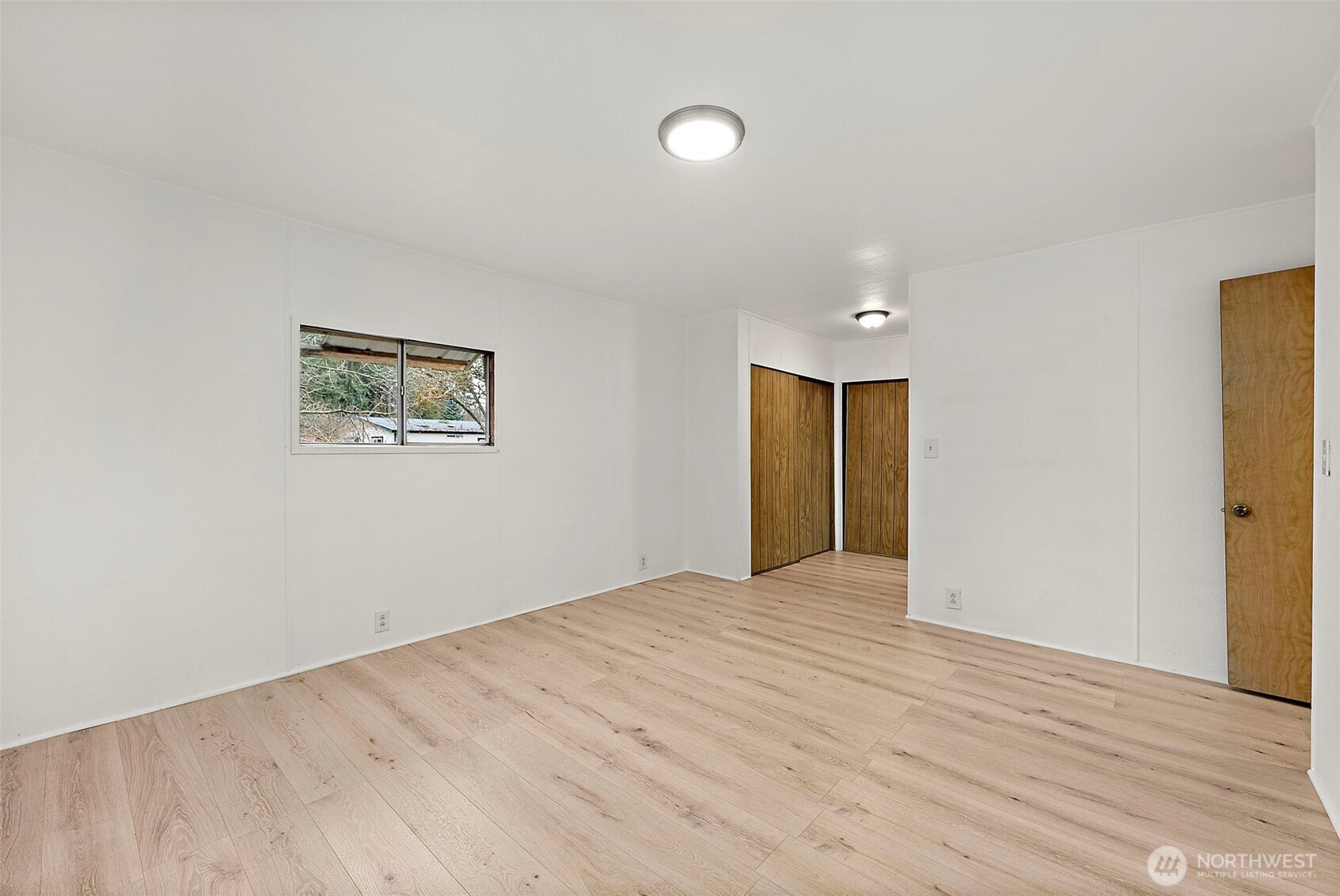 9427 Case Road SW, Olympia, WA 98512