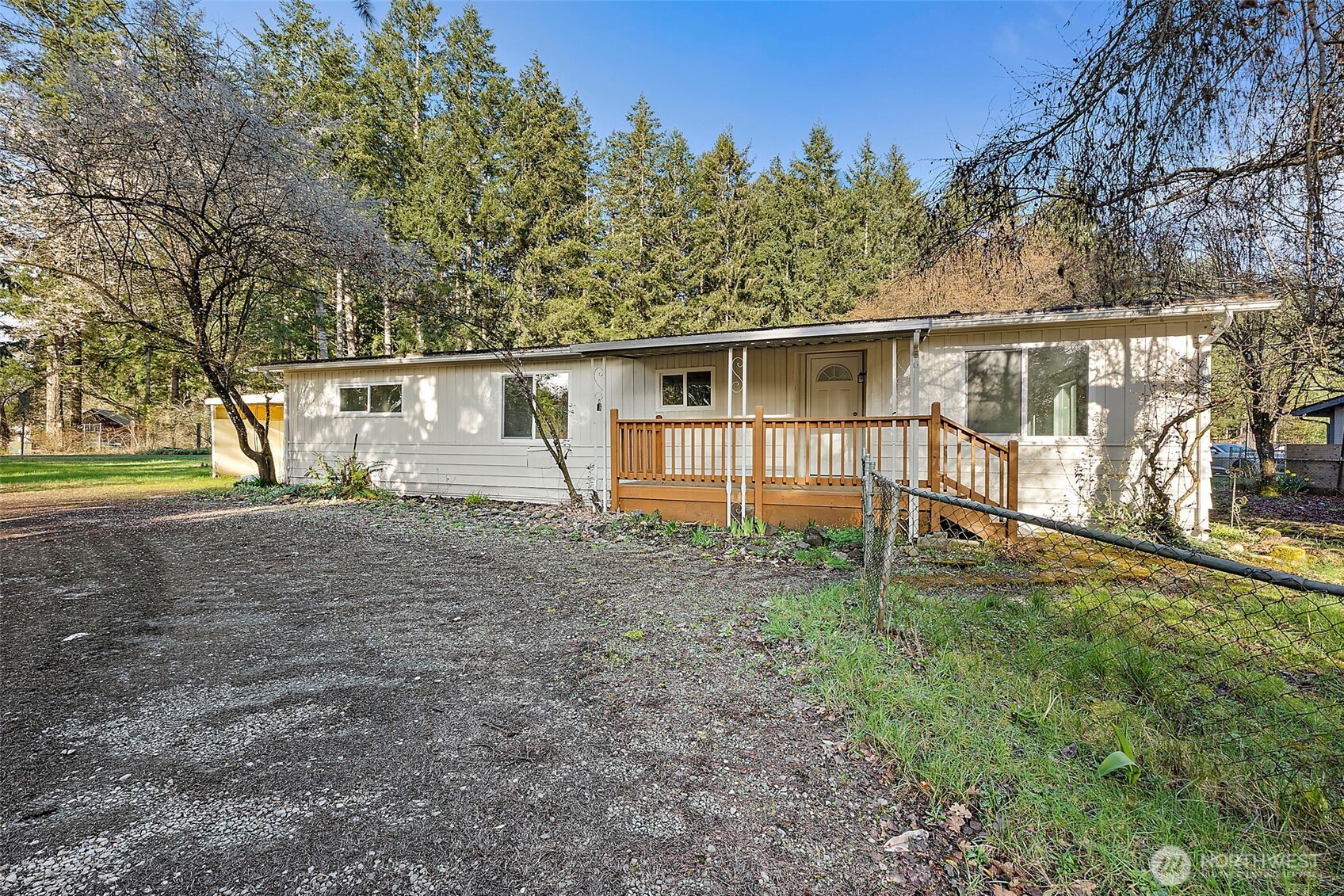 21 E North Lake Drive , Shelton, WA 98584