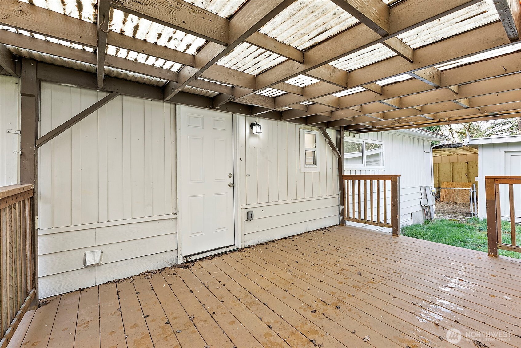 21 E North Lake Drive , Shelton, WA 98584