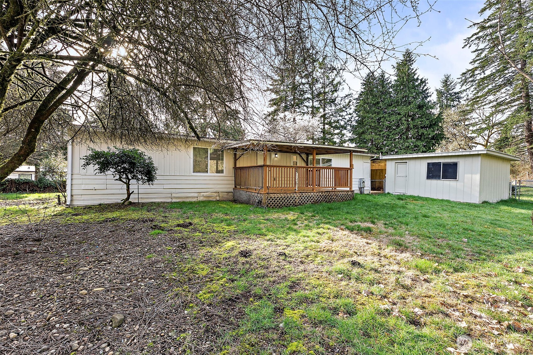 21 E North Lake Drive , Shelton, WA 98584