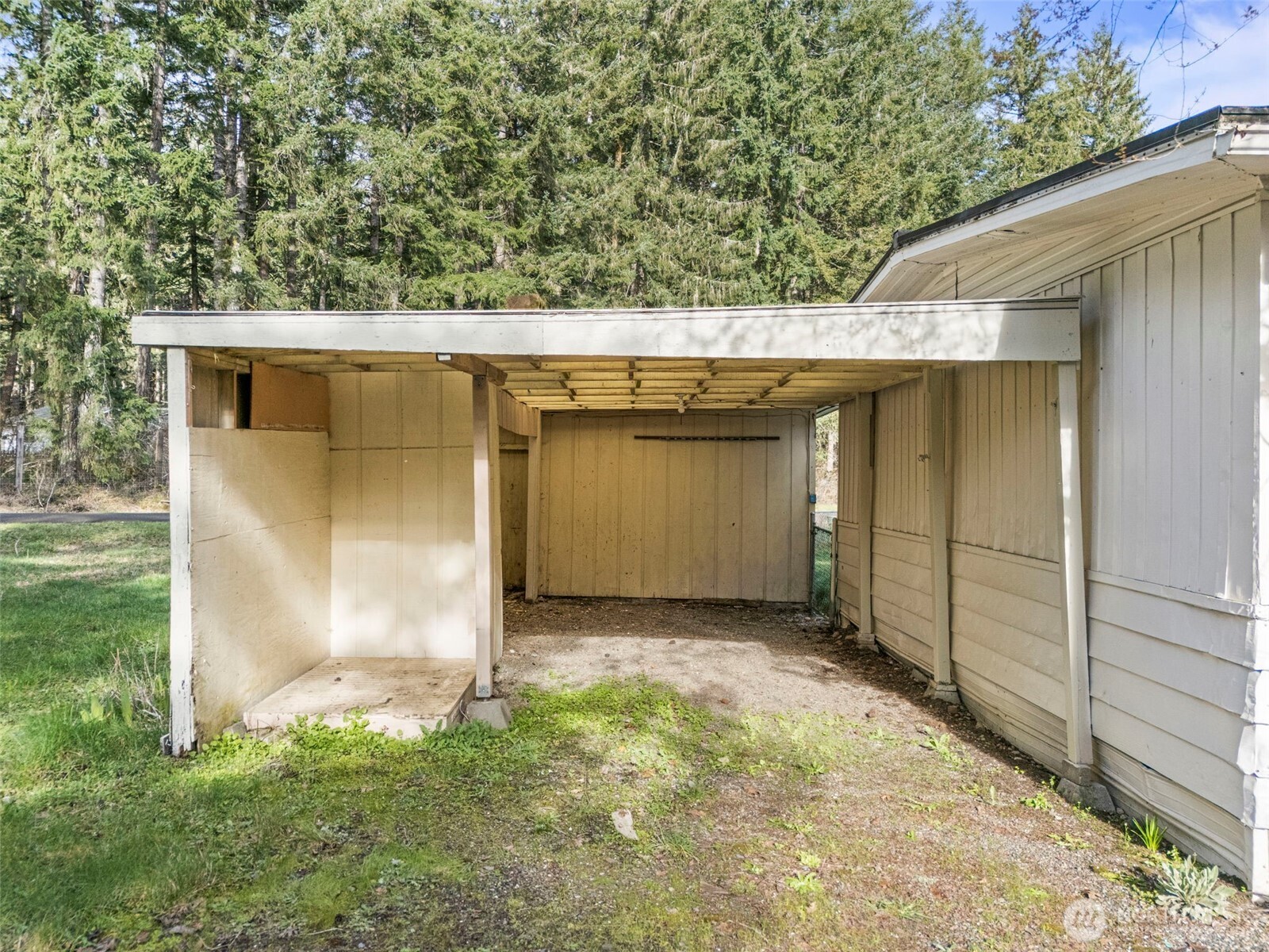 21 E North Lake Drive , Shelton, WA 98584