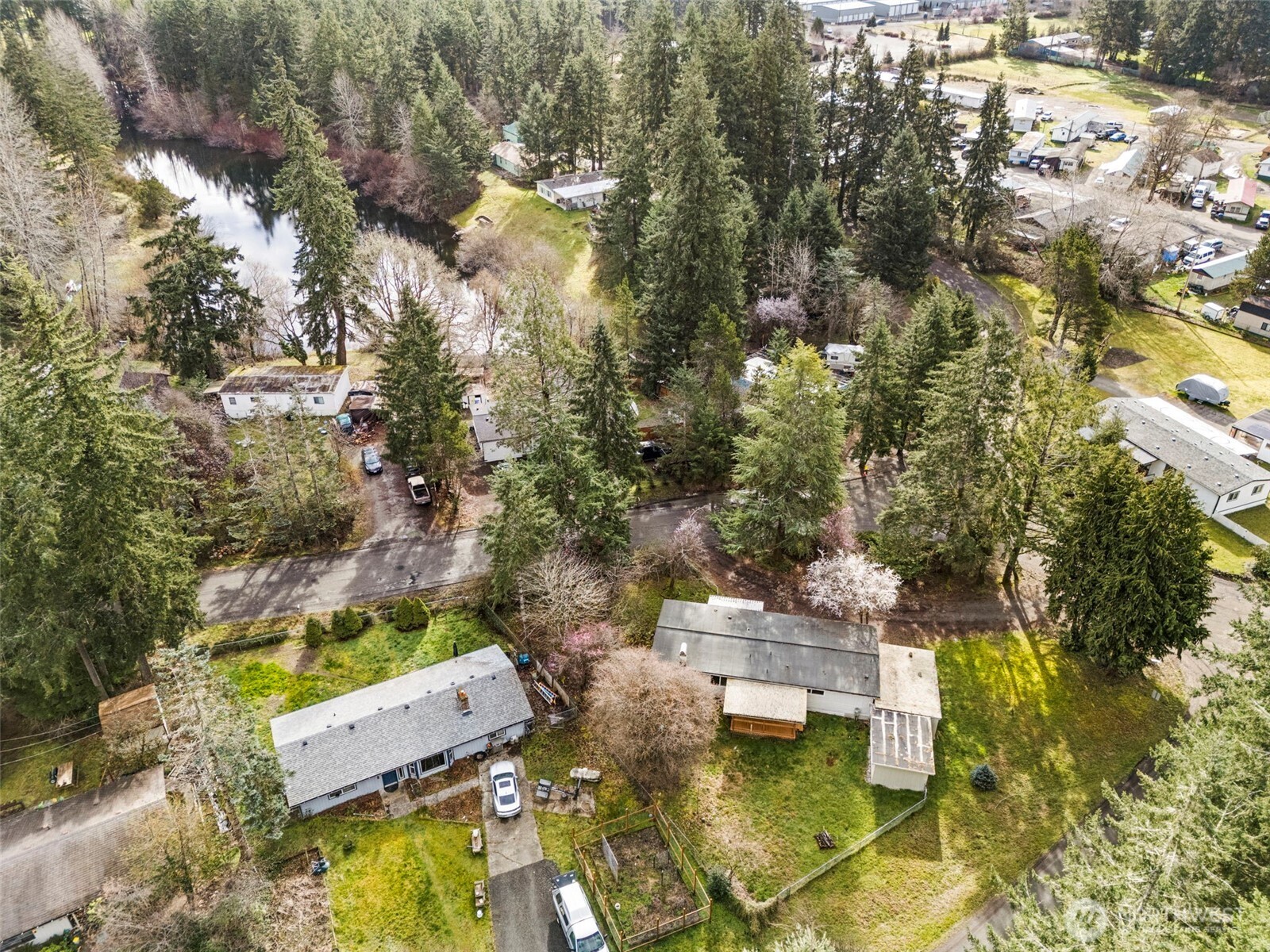 21 E North Lake Drive , Shelton, WA 98584