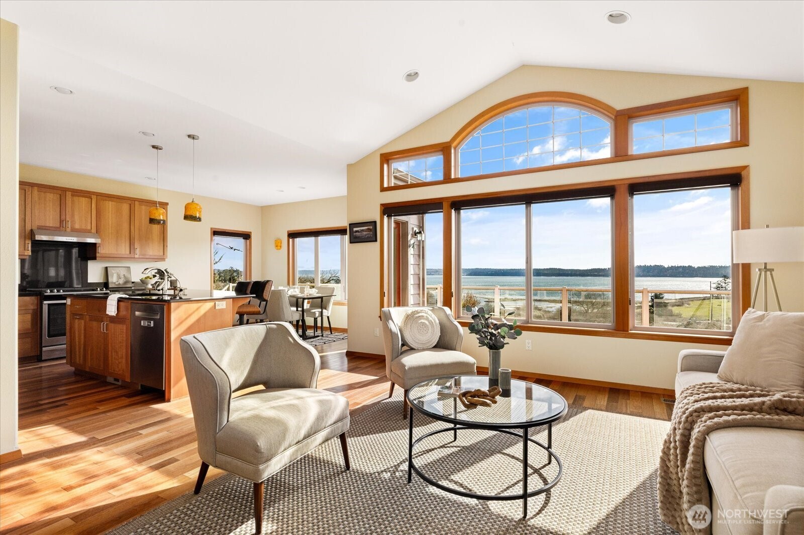 650 Skymeadow Drive , Coupeville, WA 98239